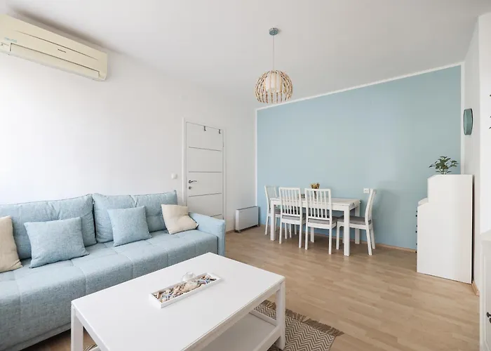 Selah By Adex Travel アパート