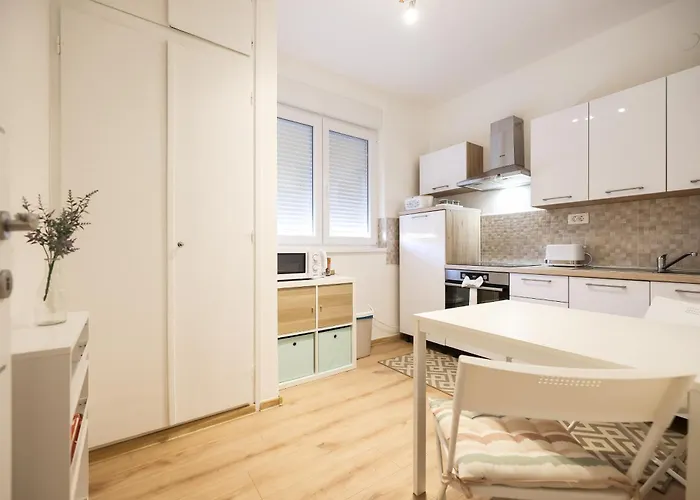 Selah By Adex Travel ザダル